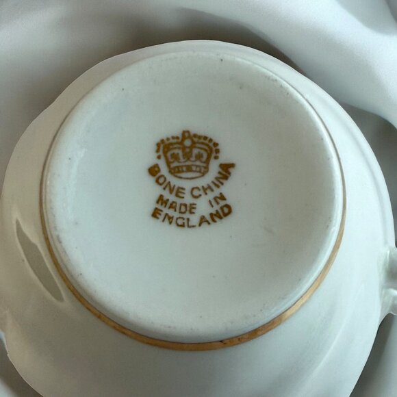 Vintage Crown Mark Bone China Tea Cup & Saucer Blue Floral Made In England - Picture 6 of 12